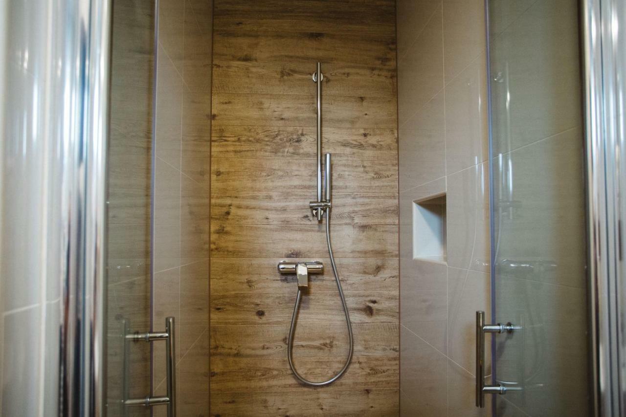 Hotel Zelenkrov Cepin Zewnętrze zdjęcie