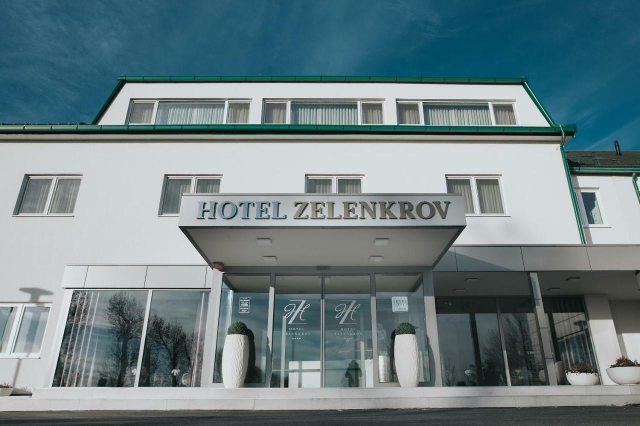 Hotel Zelenkrov Cepin Zewnętrze zdjęcie